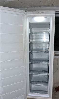 Gorenje zamrzivač vertikalni, 243l, NO FROST