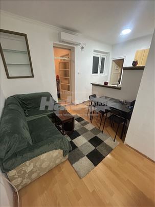 Namešten trosoban stan - 47,5m2+podrum 6 m2
