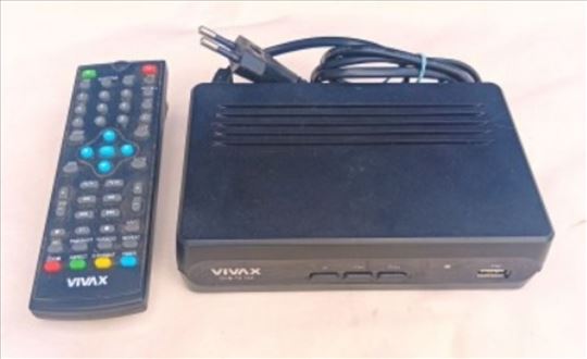 Vivax DVB-T2 152 sa daljinskim.