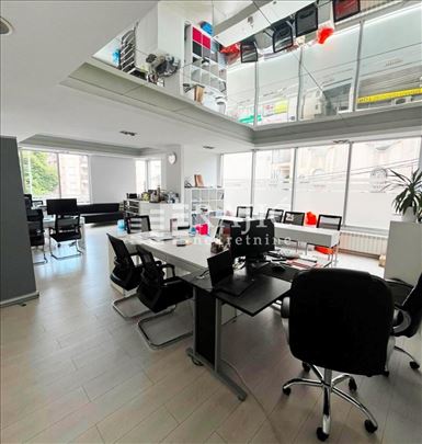 Vračar,Golsvordijeva,30+70m2-sa izlogom #4587