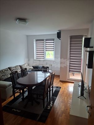 Novi Sad – Sajam, 44 m², terasa, 3. sprat