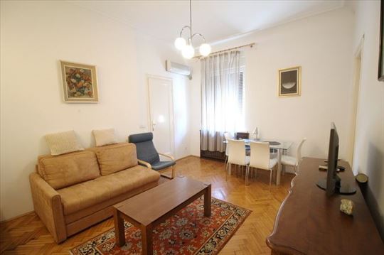 Top lokacija 2.0 stan kod Skupštine, ID 4542