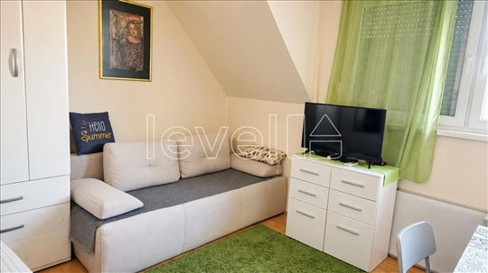 Stan,Novi Sad,Bulevar Oslobođenja,kv: 17.00