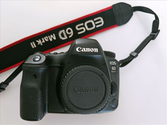 CANON 6D Mark II