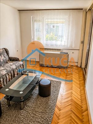 Izdaje se odličan stan na Apelovcu, 60m2
