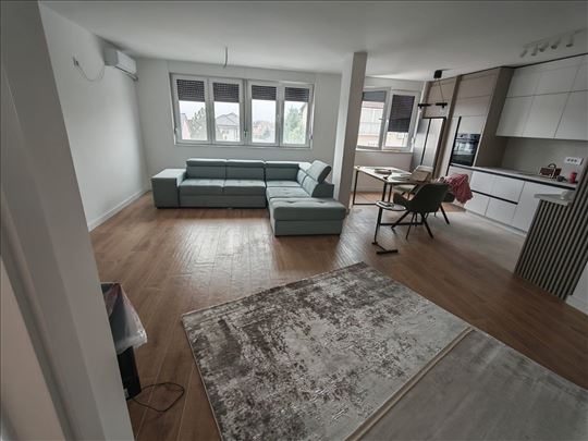 Luksuzan duplex sa krovnom terasom od 46m² – Telep