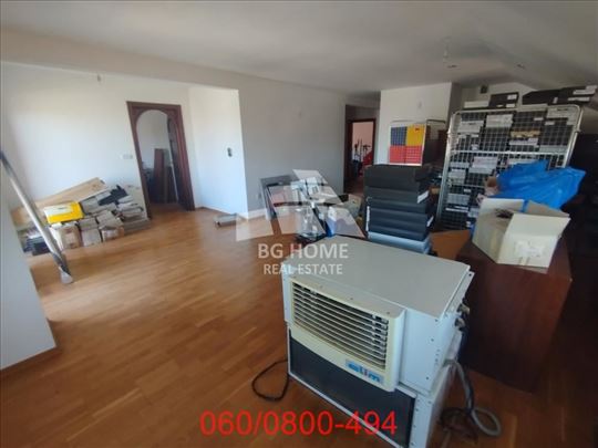 Poslovni prostor u Batajnici, Carice Jelene ID#386