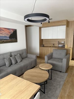 Prodajemo dvoiposoban stan, Kraljeva Voda, 53m²
