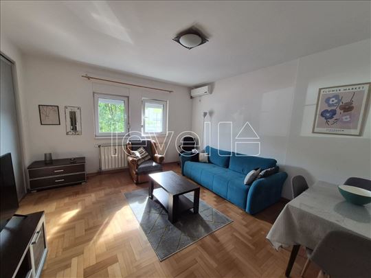 Stan,Novi Sad,Jugovićevo,kv: 42.00