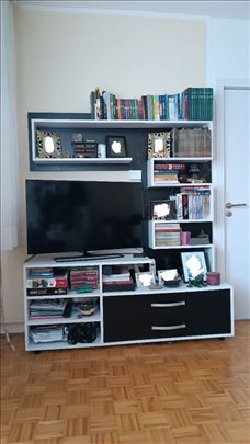 Tv polica
