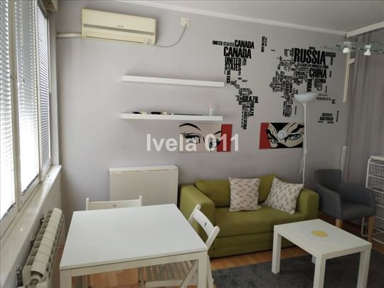 Uknjižen renoviran stan - Golf naselje ID#4259