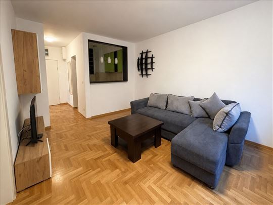 Blok 72, novogradnja, garaža, ID 25965