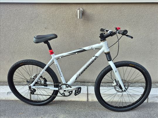 CANNONDALE caffeine F1 L kao nov