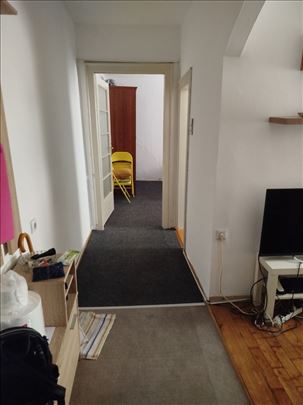 Dalmatinska, jednoiposoban 34m2, uknjižen