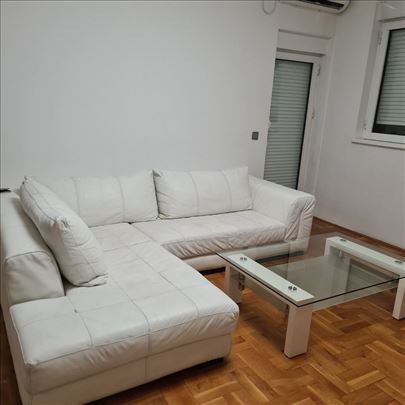 Cvijićeva, kod TC ZIRA, useljiv dvosoban stan