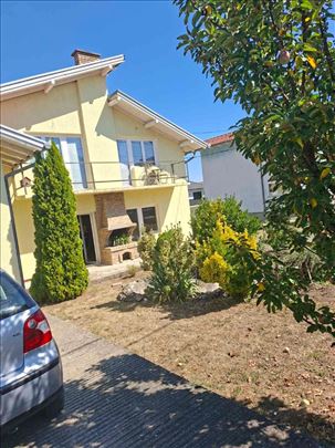 Beograd,Kosmaj ,Sopot-Senja ,uknjižena kuća 250 m2