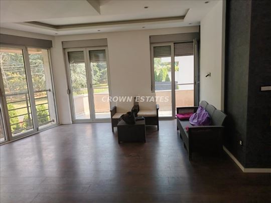 Lux dupleks, izdavanje Golf naselje