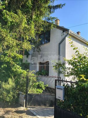 Prodaje se kuća u Sefkerinu, opština Opovo