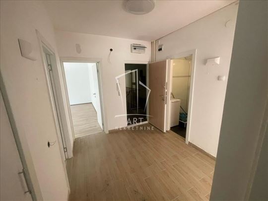 Renoviran 3.0 stan – Ustanička ID#16010