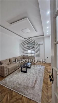 Centar grada, renoviran salonac, 1.sprat ID#9930