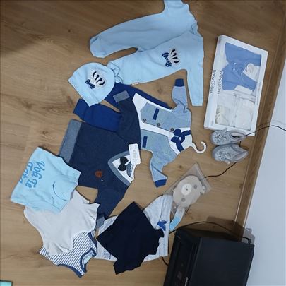 Lot od 100 kom NOVE garderobe