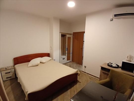 Lux studio apartman, Ledine, 18 m2