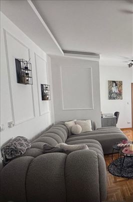 Lux opremljen stan na Vozdovcu