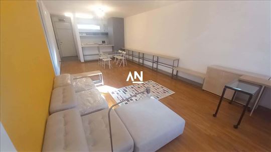 Novi Beograd, Blok 32, Bulevar Zorana Đinđića, 66m
