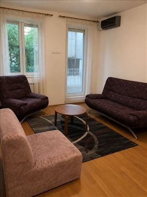 RETKA PRILIKA! 2.5 stan sa 30 m² terase | Jove Ili