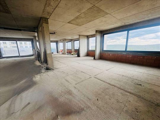 Vidikovac lokal 350 m2 + 50 m2 bašta,nov,LUX!