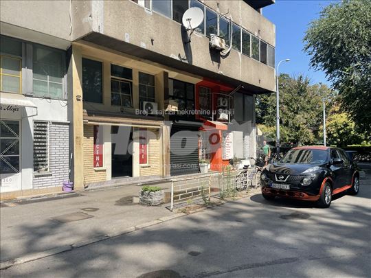 Izdaje se Lokal na N.Beogradu