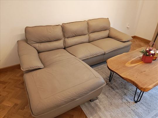 Kožna ugaona garnitura