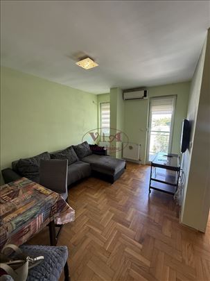 Novi Sad, Bulevar Evrope- lep 1.5 stan sa Parkingo