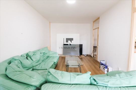 Renoviran i funkcionalan stan na Novom Beogradu