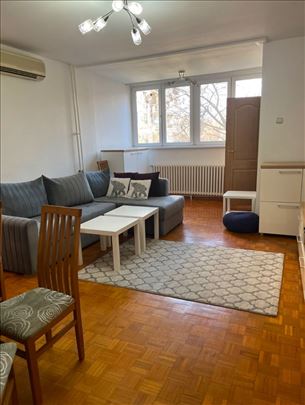 Retenzija Hotel Jugoslavija jednoiposoban
