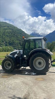 Traktor Valtra N 92 H