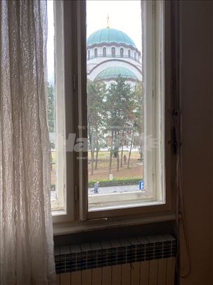 Trosoban stan, 75m2 kod Hrama