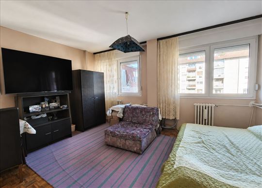 Jednosoban stan na Dorćolu | 1.0, 28m² | Renoviran