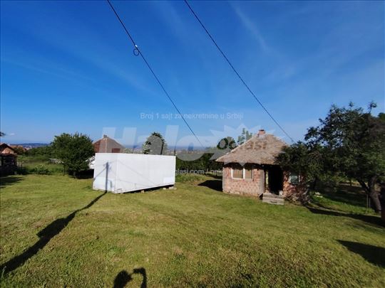 LAZAREVAC, Dren, plac 29 ari sa vikendicom