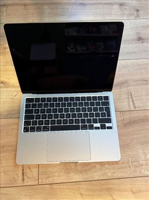 Macbook Air 2022 M2 8/256gb