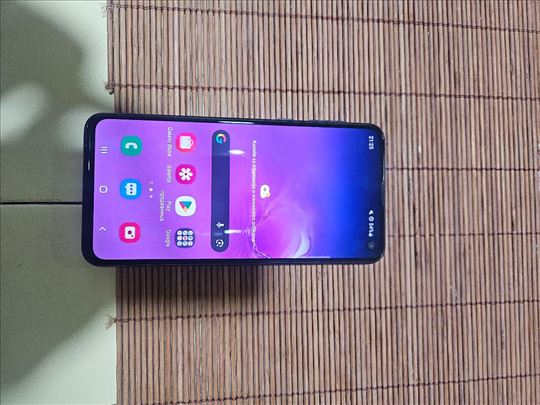 Samaung galaxy s10e