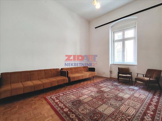Centar, Svetozara Radića - salonski stan, 84m2, uk