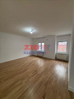 Dalmatinska, odličan stan 104 m2 - preporuka
