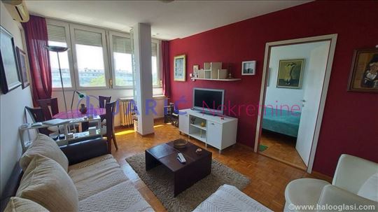 Fontana–Renoviran 41m2.2.0.sa prelepim pogledom
