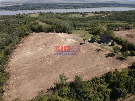 Indjija, Slankamenački Vinogradi, Zemljište, 62,40
