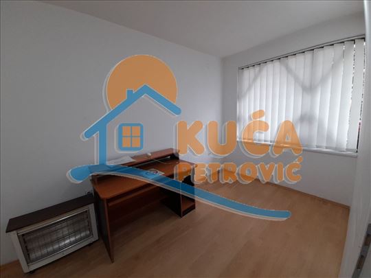 Izdaje se lokal u Panteleju!