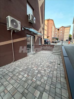 Izdaje se moderan poslovni prostor površine 125m2