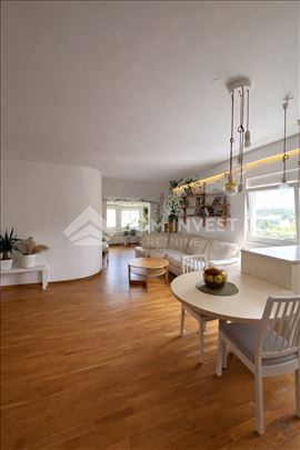 Komforan stan u Bloku 71, 97m2