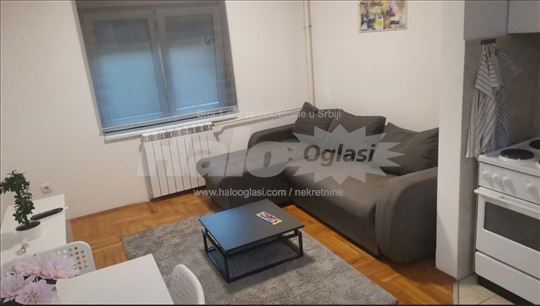 Lep stan, centar - Vukov spomenik, Vračar