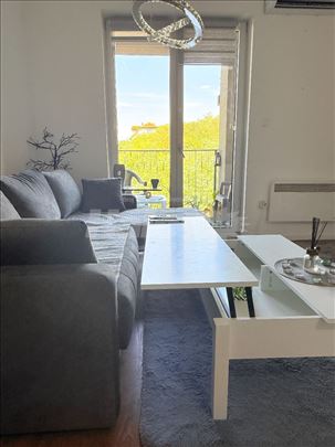 PetFriendly LUX Bulevar Kralja Aleksandra, Parking
